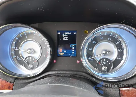 2013 Chrysler 300 Motown из США, поврежденный, VIN 2C3CCARG2DH581128